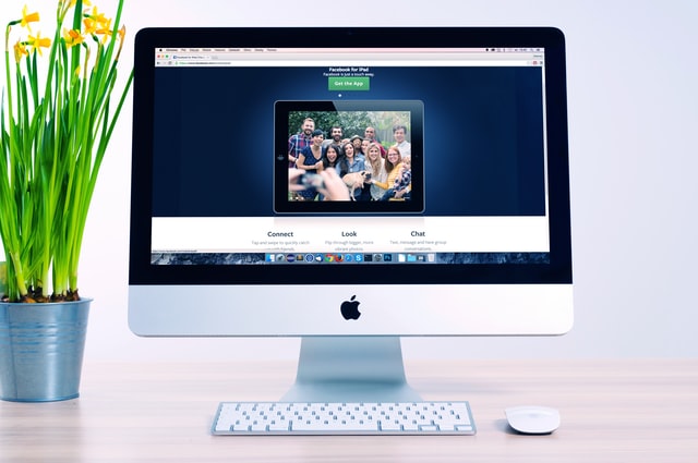 How to start a website completely free